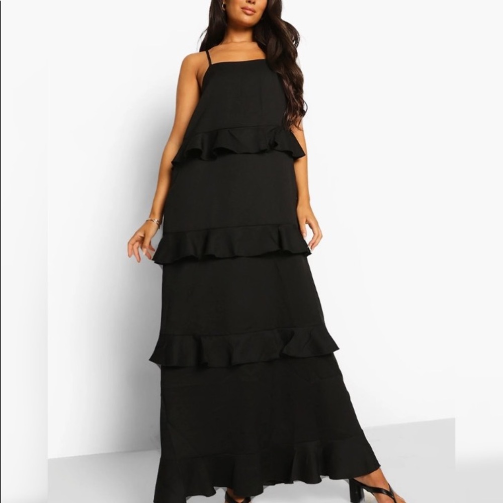 Boohoo black layer ruffle dress NWT